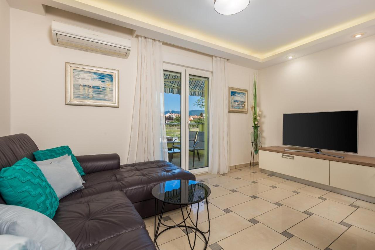Moon River Rijeka Exterior photo